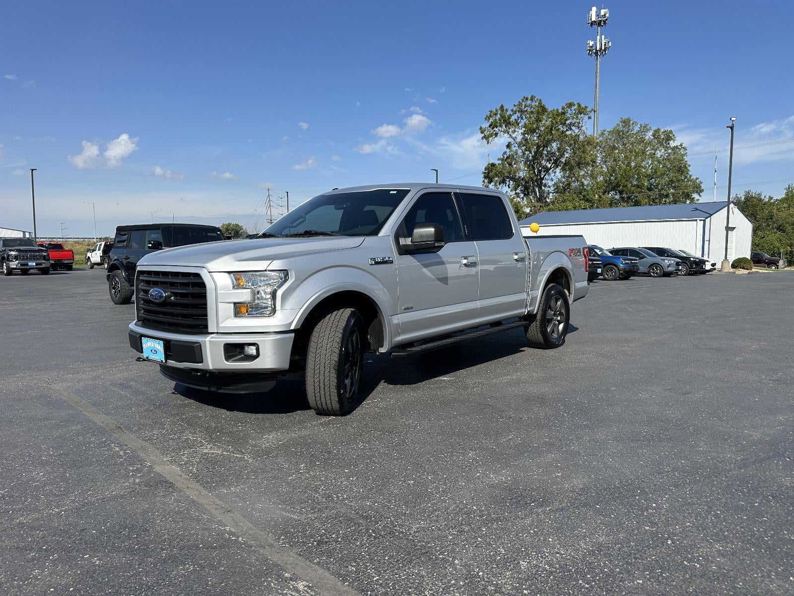 2016 Ford F-150 4WD SuperCrew 5-1/2 Ft Box XLT