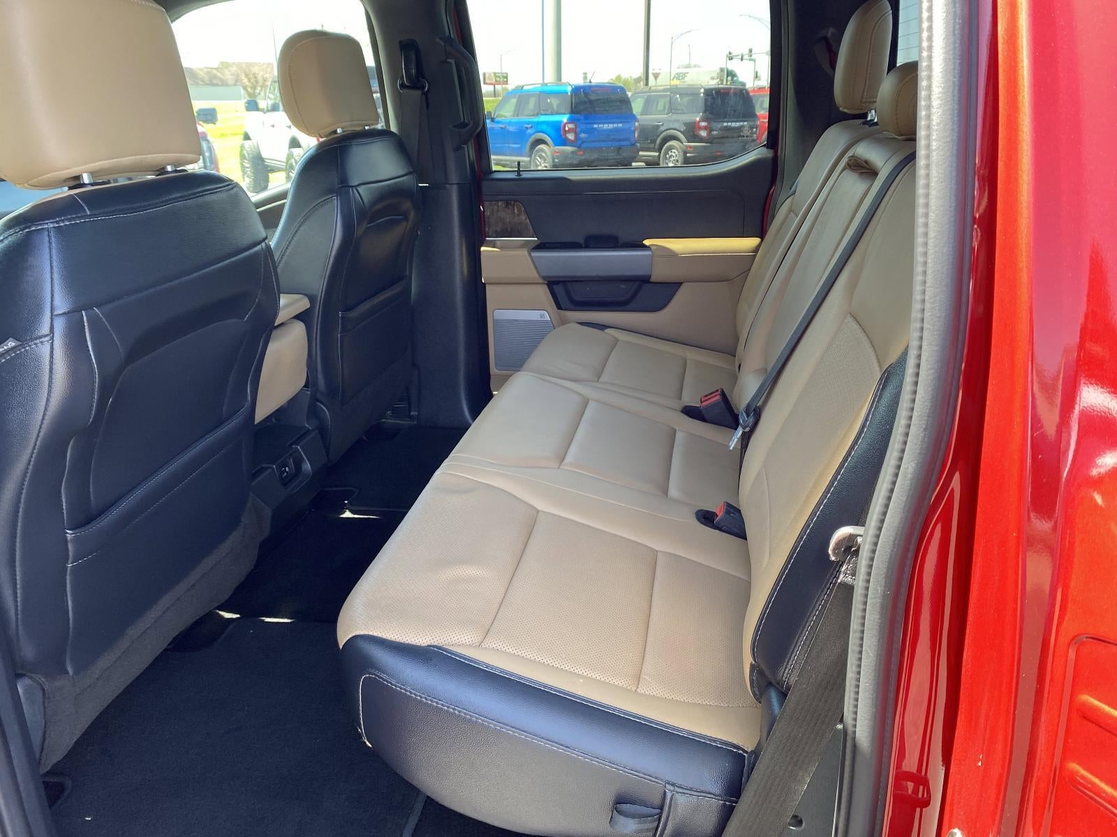 2021 Ford F-150 LARIAT 4WD SuperCrew 5.5' Box