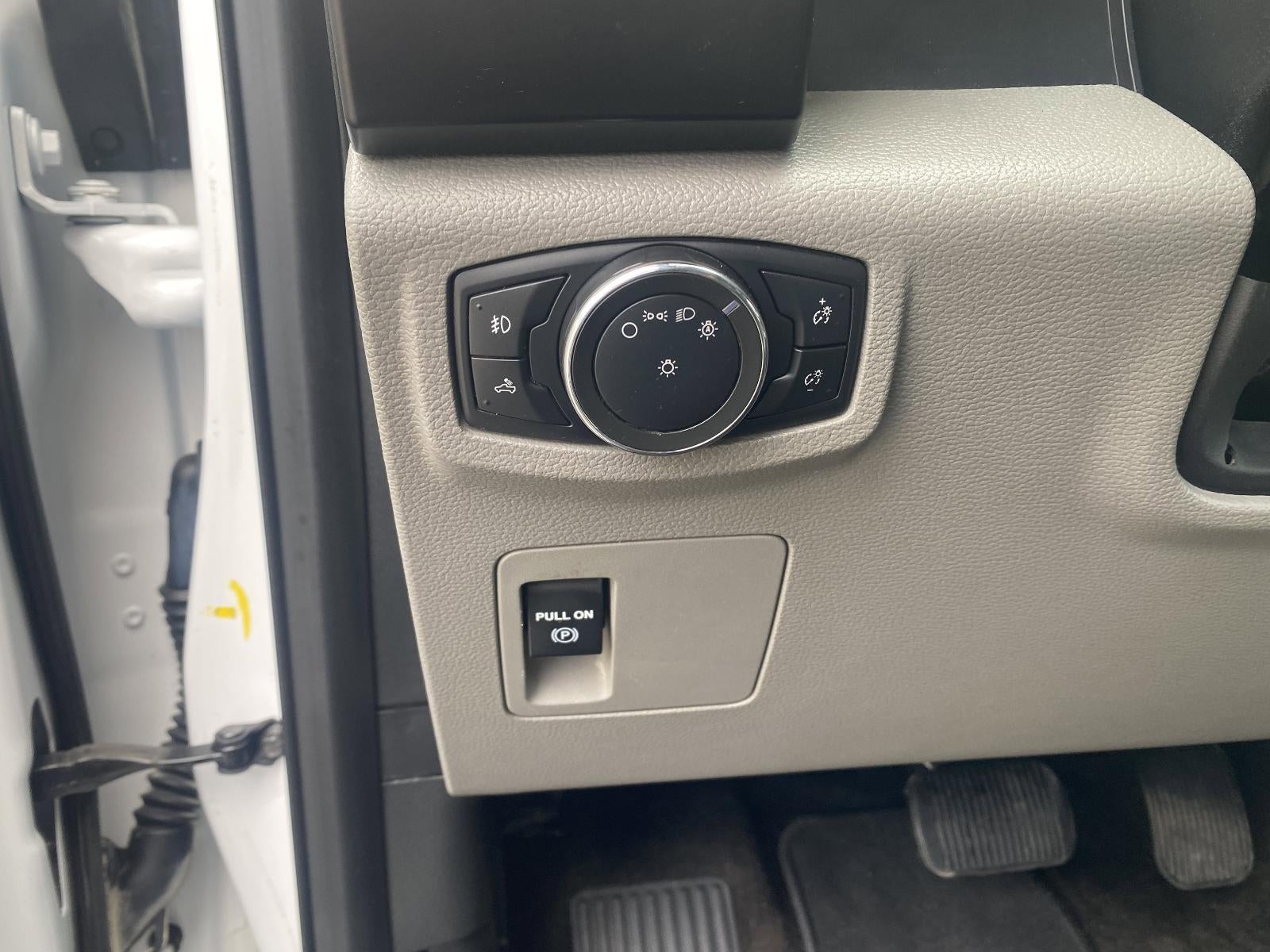 2018 Ford F-150 XL 4WD SuperCrew 5.5' Box