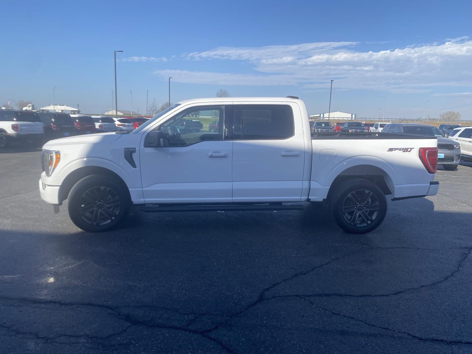 2022 Ford F-150 XLT 4WD SuperCrew 5.5' Box