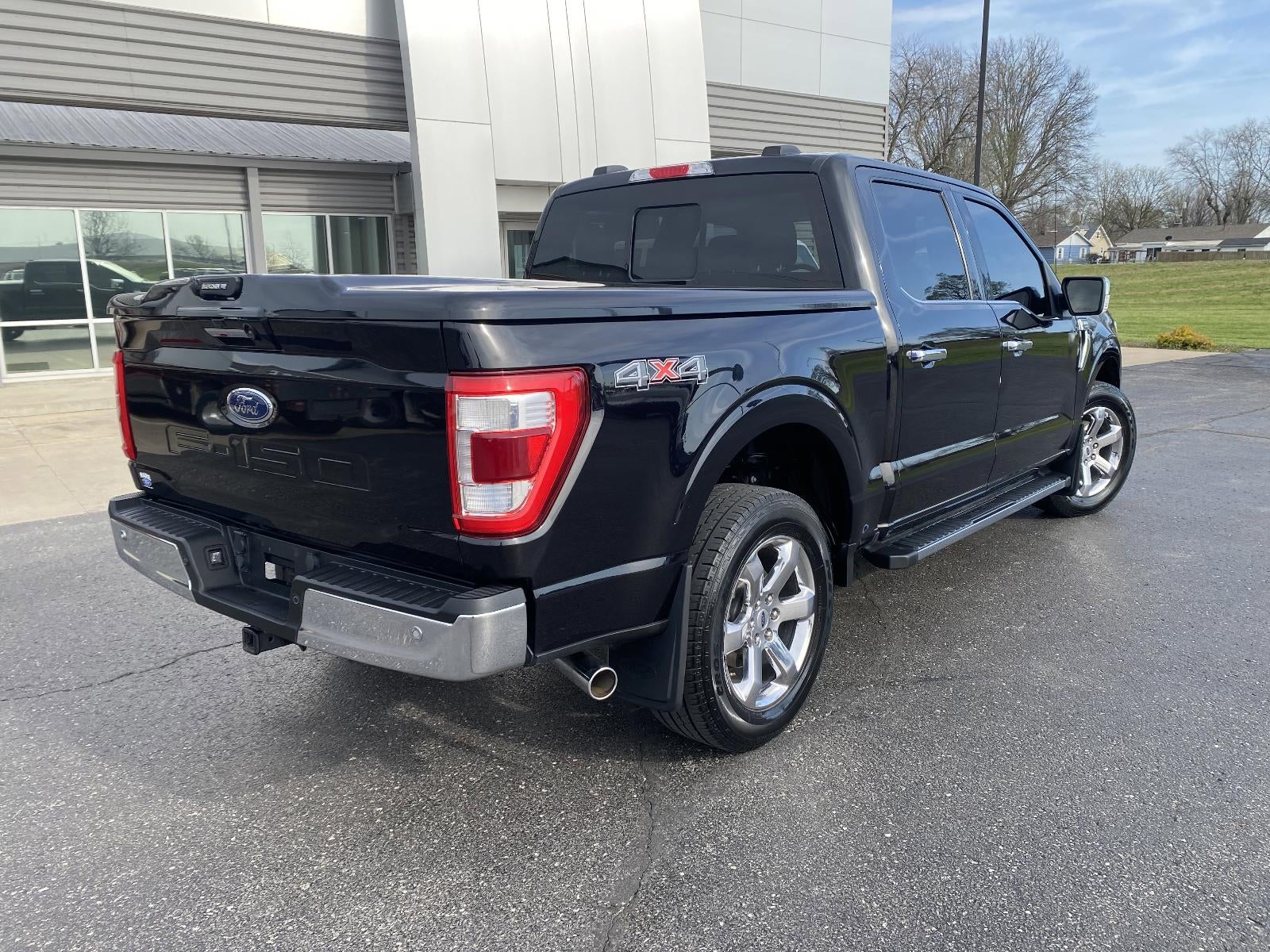 2021 Ford F-150 LARIAT 4WD SuperCrew 5.5' Box