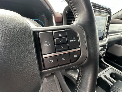 2022 Ford F-150 LARIAT 4WD SuperCrew 5.5' Box