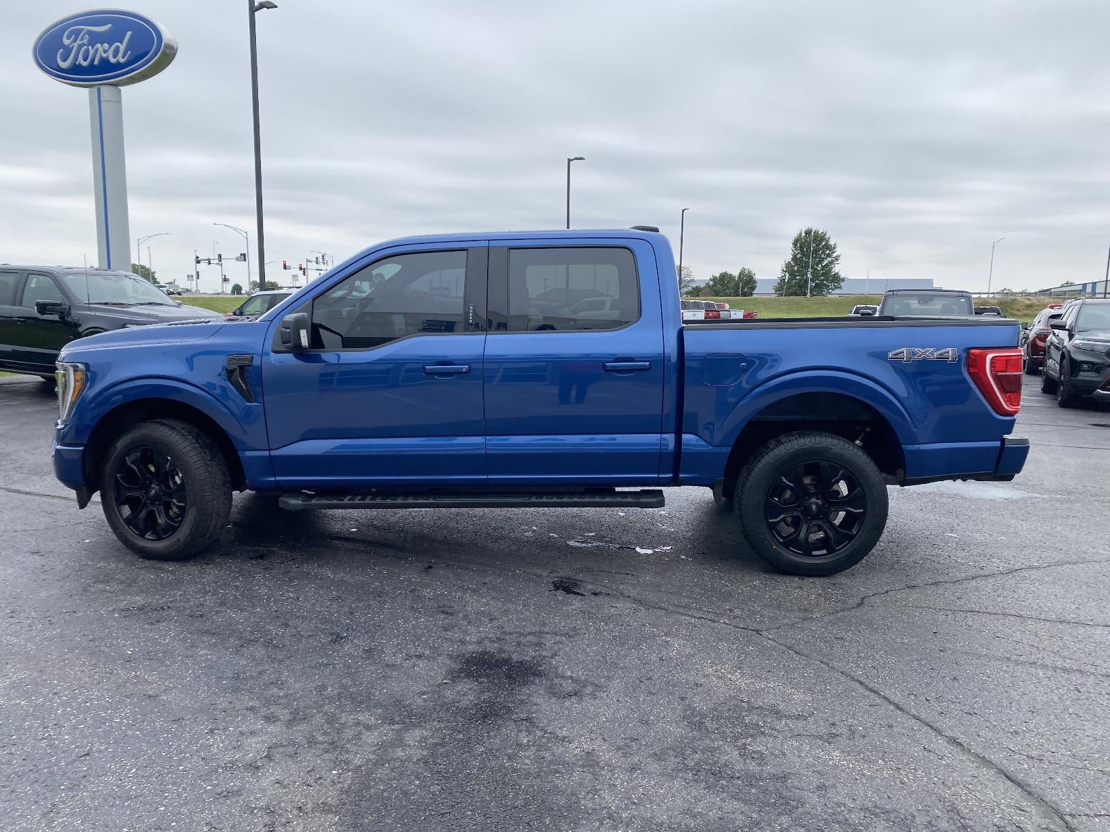 2022 Ford F-150 XLT 4WD SuperCrew 5.5' Box
