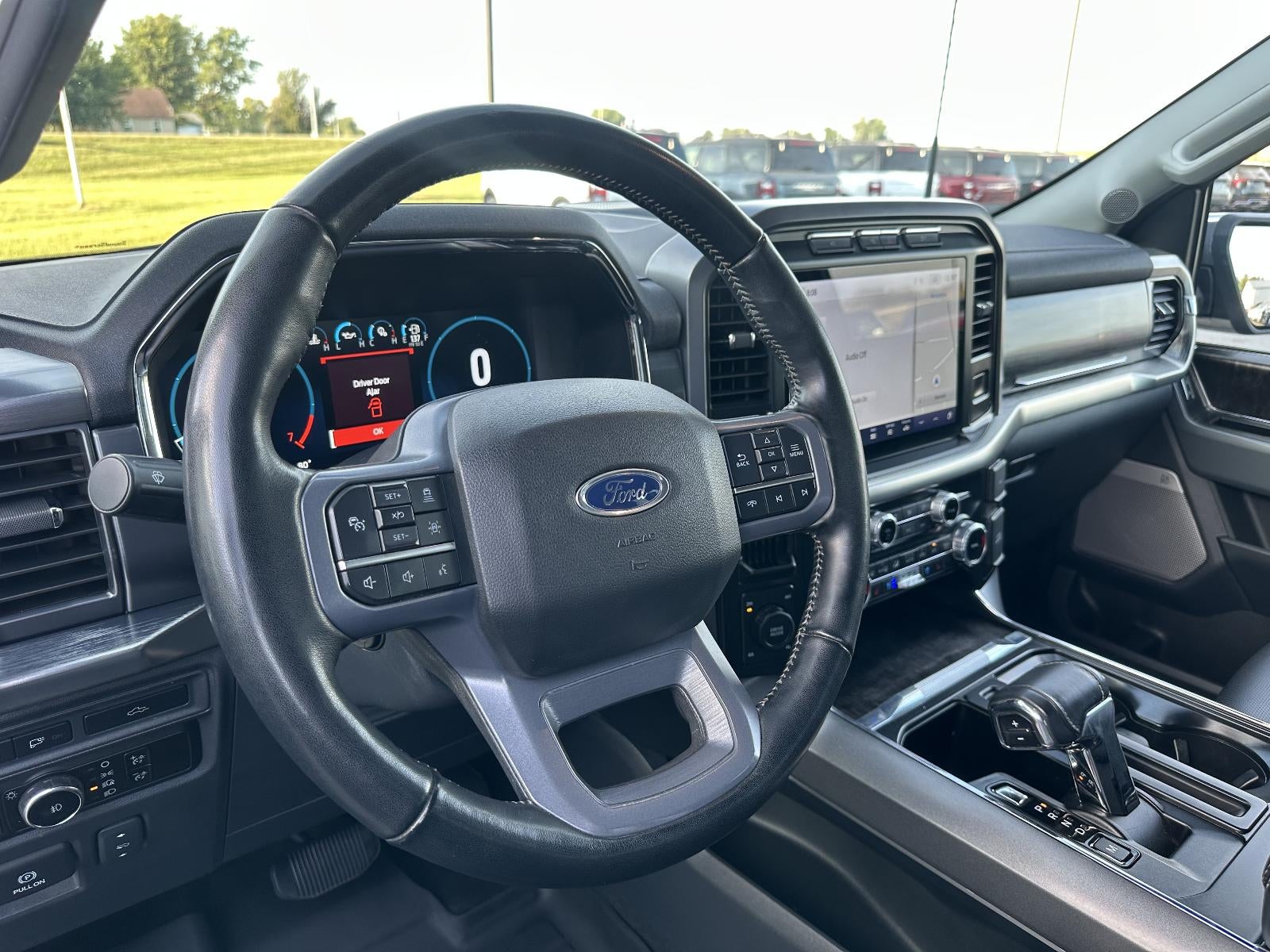 2023 Ford F-150 LARIAT 4WD SuperCrew 5.5' Box