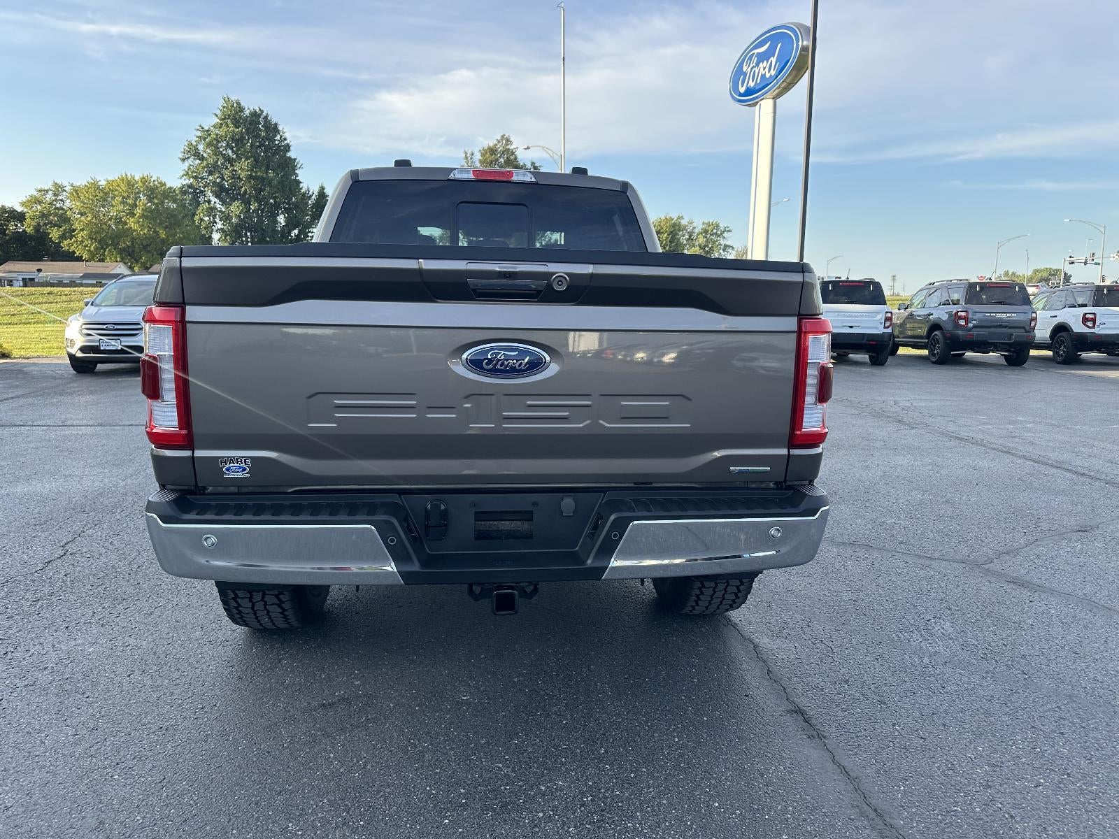 2023 Ford F-150 LARIAT 4WD SuperCrew 5.5' Box