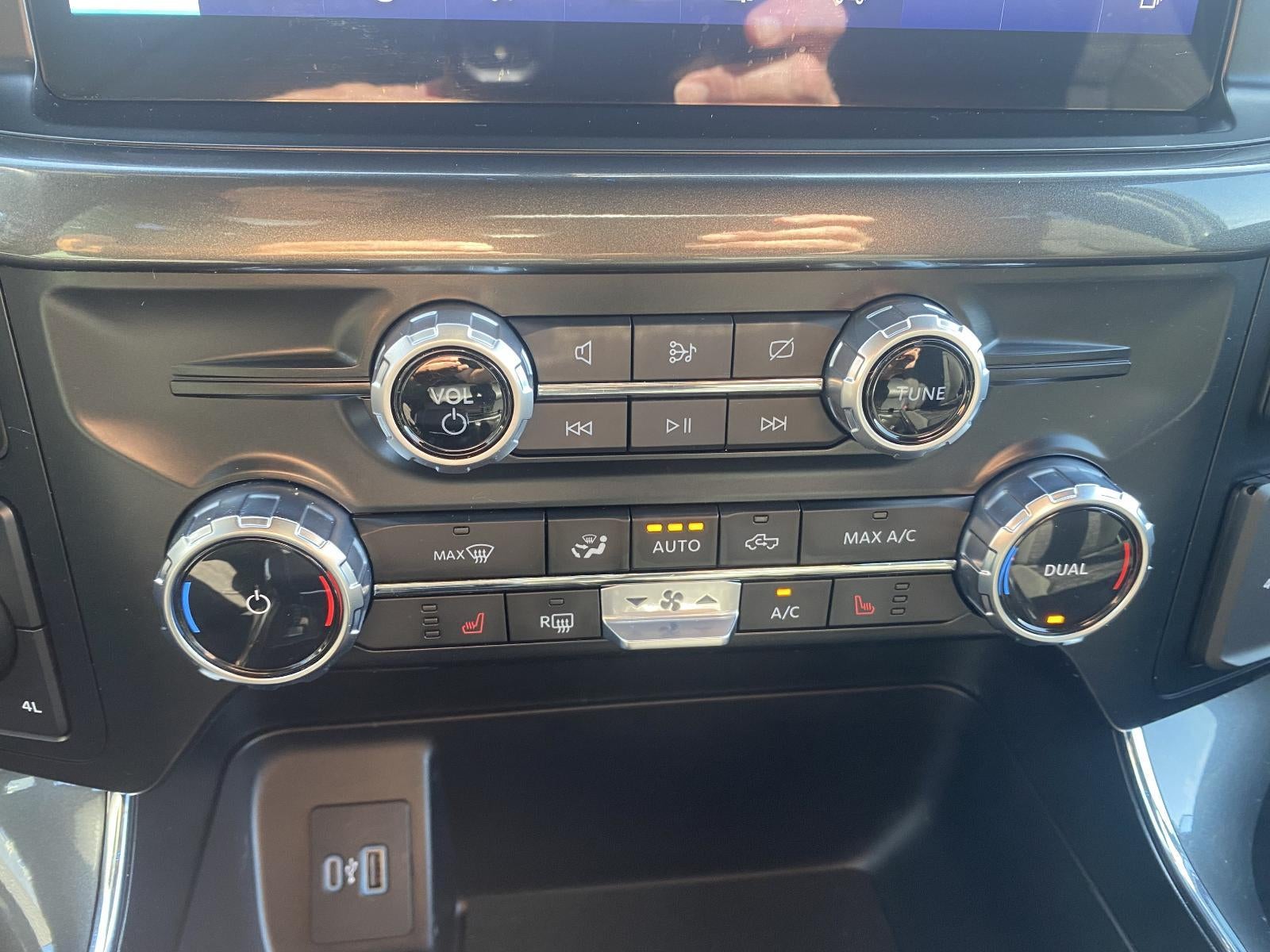 2023 Ford F-150 XLT 4WD SuperCrew 5.5' Box