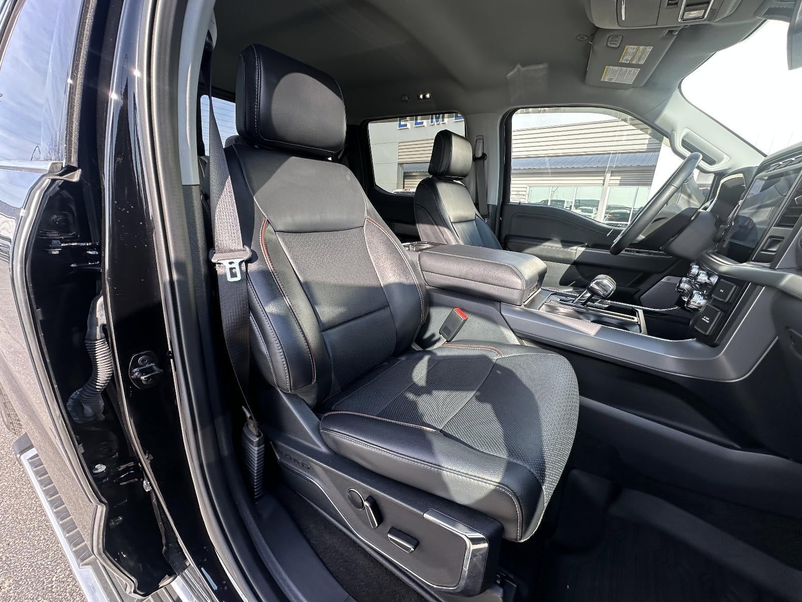 2022 Ford F-150 LARIAT 4WD SuperCrew 5.5' Box