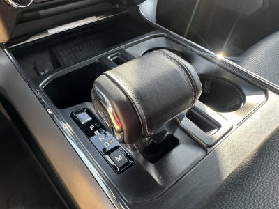 2022 Ford F-150 LARIAT 4WD SuperCrew 5.5' Box