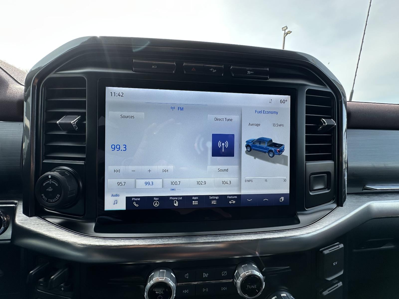 2023 Ford F-150 LARIAT 4WD SuperCrew 5.5' Box