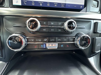 2023 Ford F-150 LARIAT 4WD SuperCrew 5.5' Box