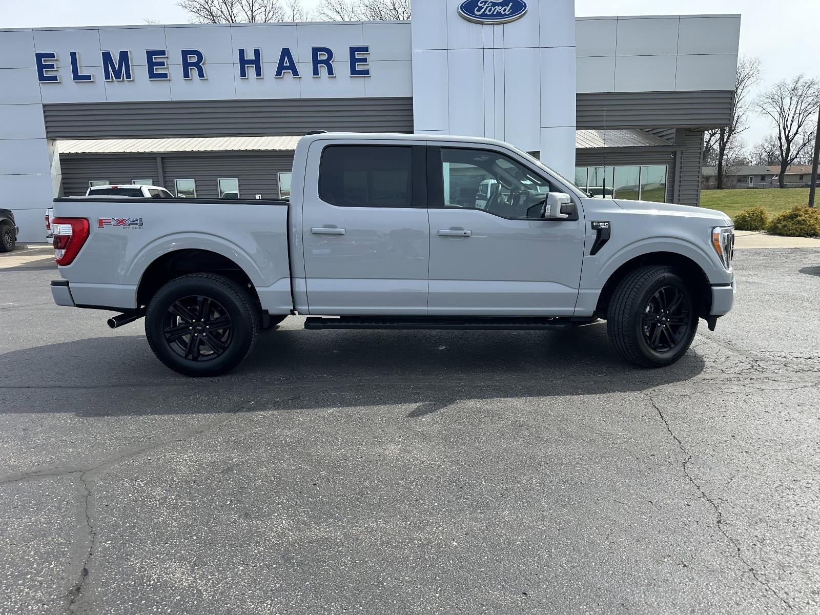 2023 Ford F-150 LARIAT 4WD SuperCrew 5.5' Box