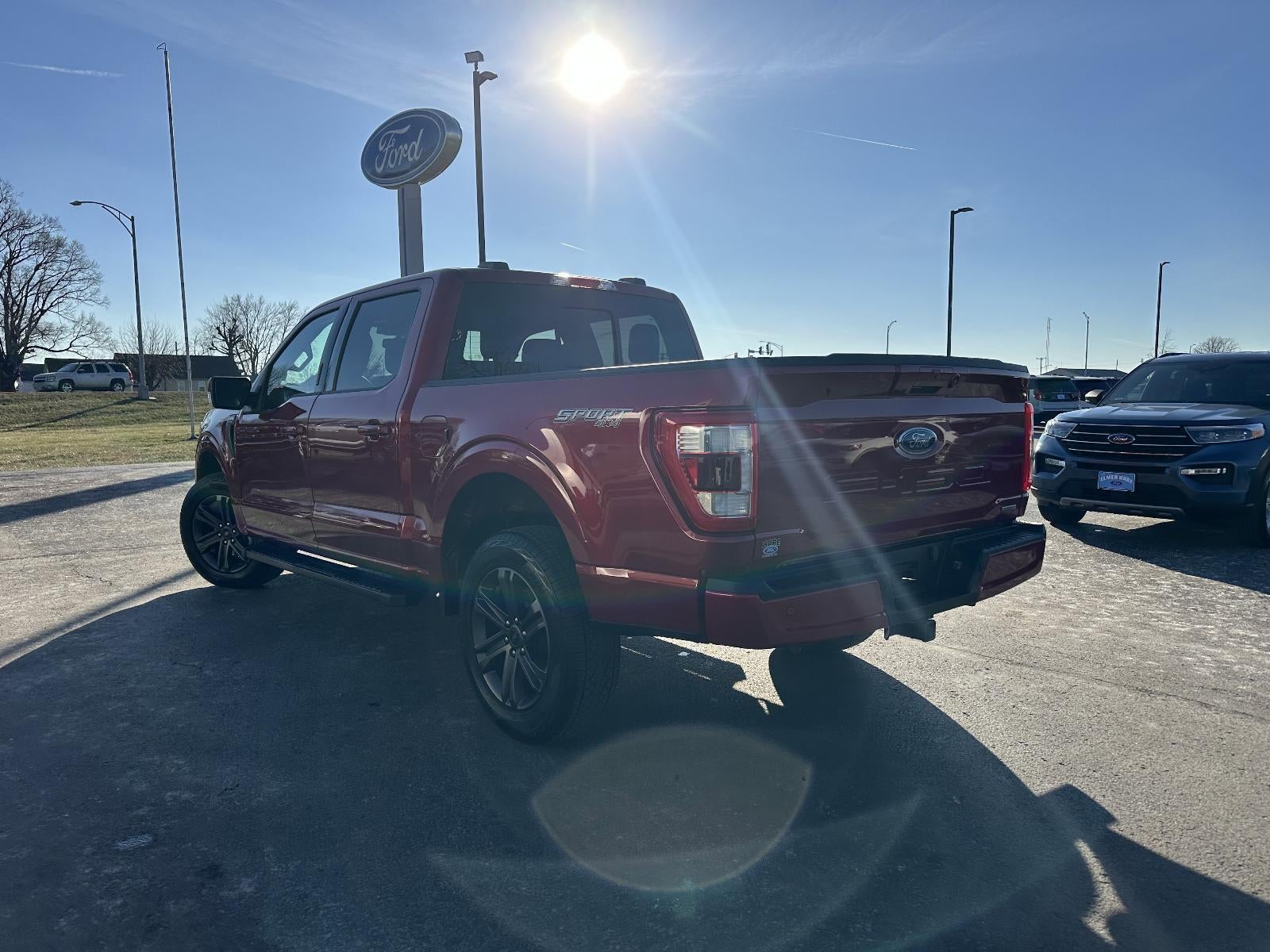 2023 Ford F-150 LARIAT 4WD SuperCrew 5.5' Box