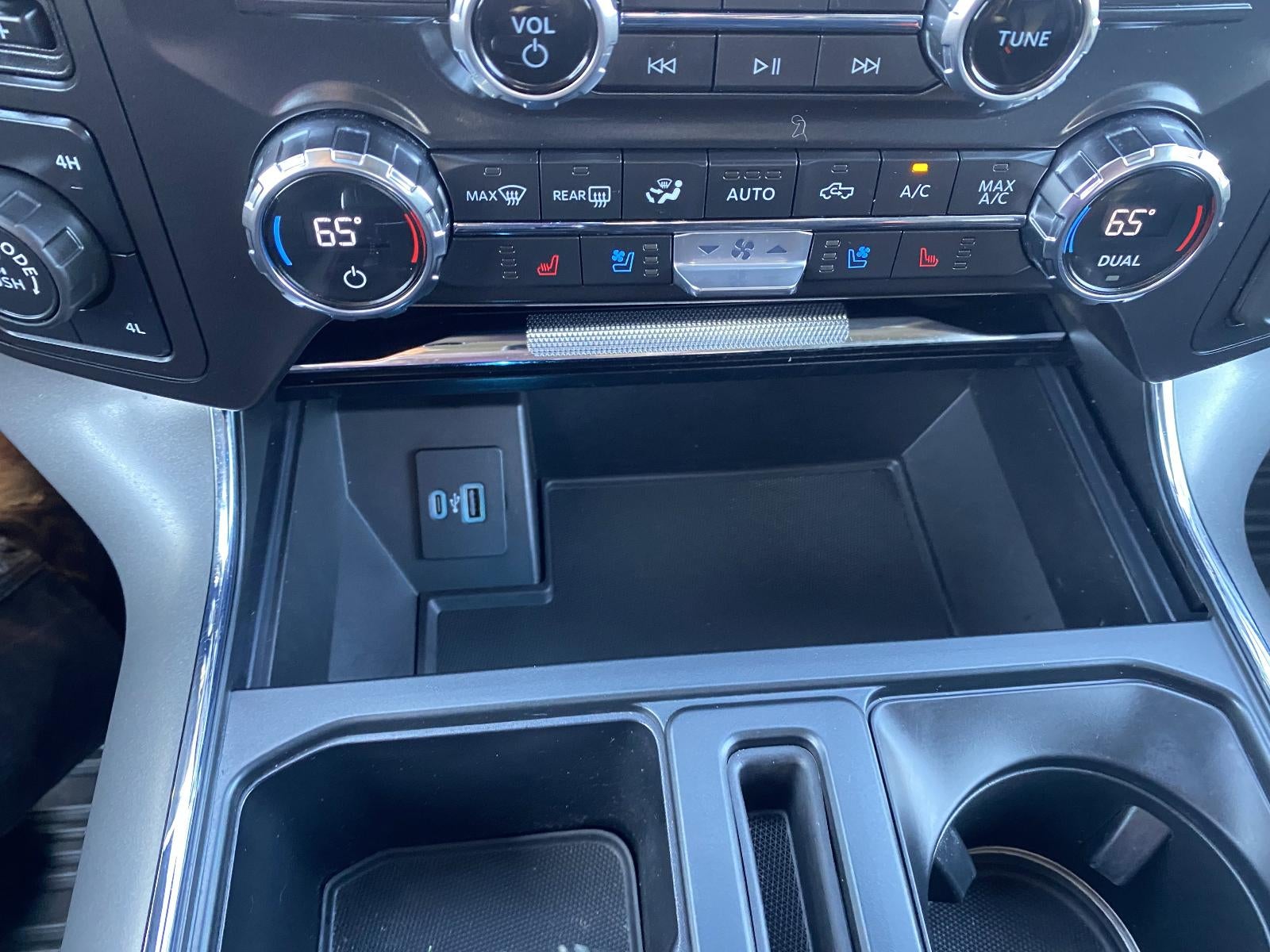 2021 Ford F-150 LARIAT 4WD SuperCrew 5.5' Box