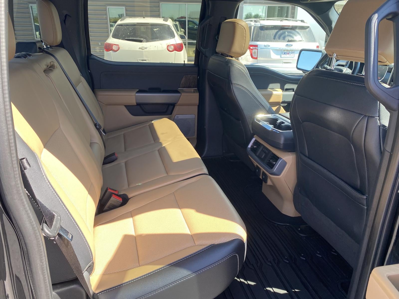 2023 Ford F-150 LARIAT 4WD SuperCrew 5.5' Box