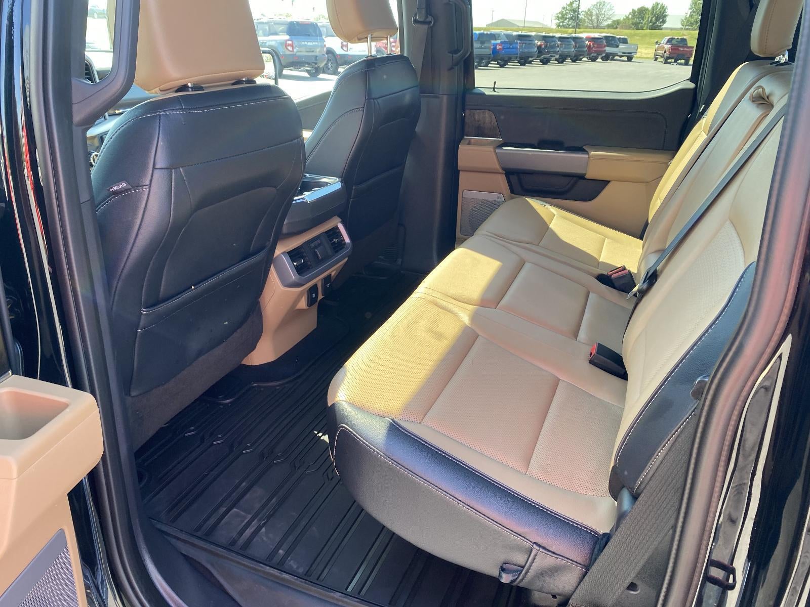 2023 Ford F-150 LARIAT 4WD SuperCrew 5.5' Box