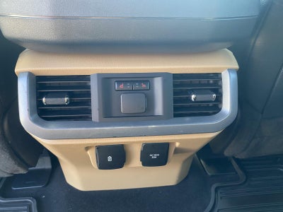 2023 Ford F-150 LARIAT 4WD SuperCrew 5.5' Box