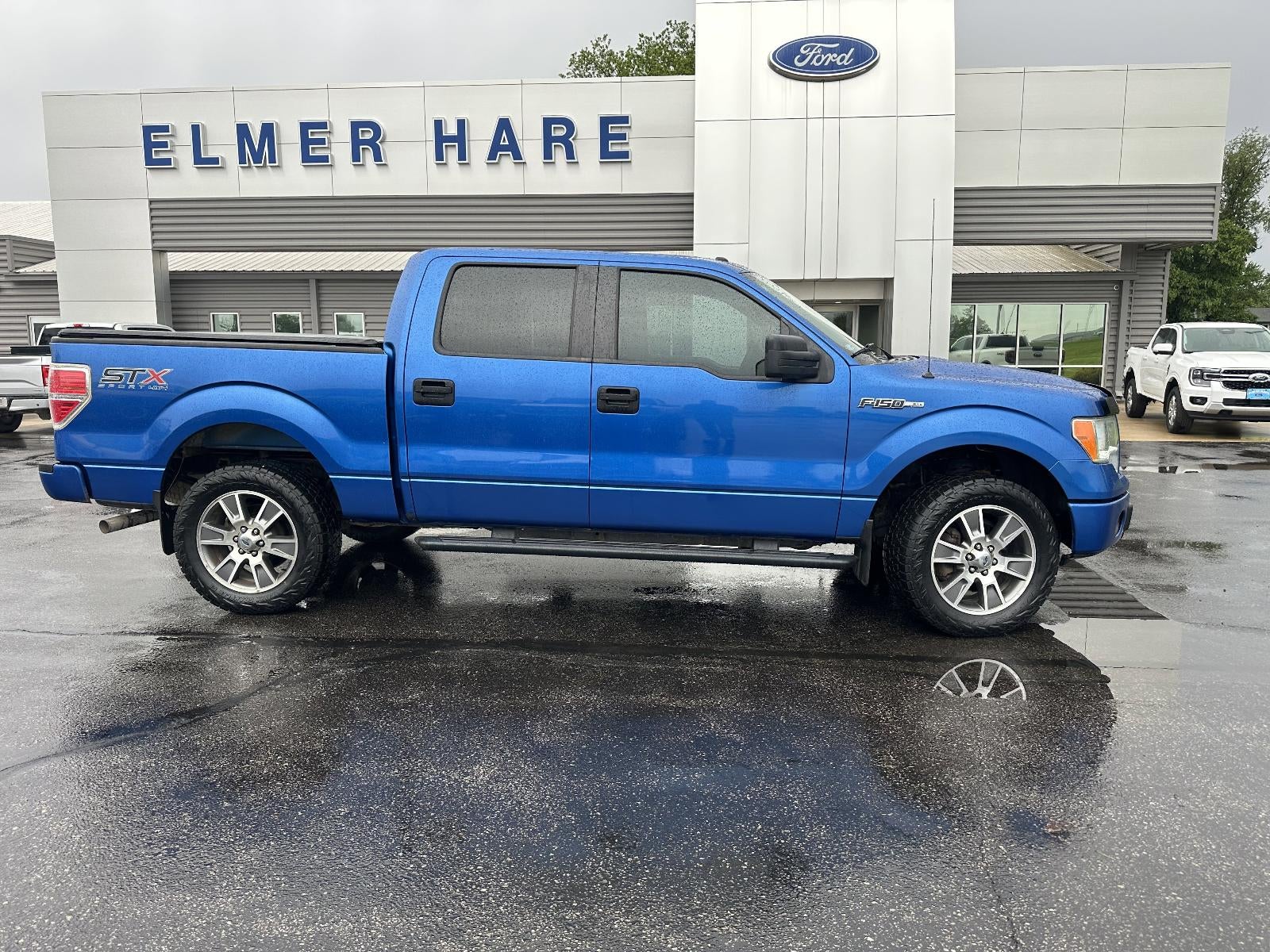 2014 Ford F-150 4WD SuperCrew 5-1/2 Ft Box XL