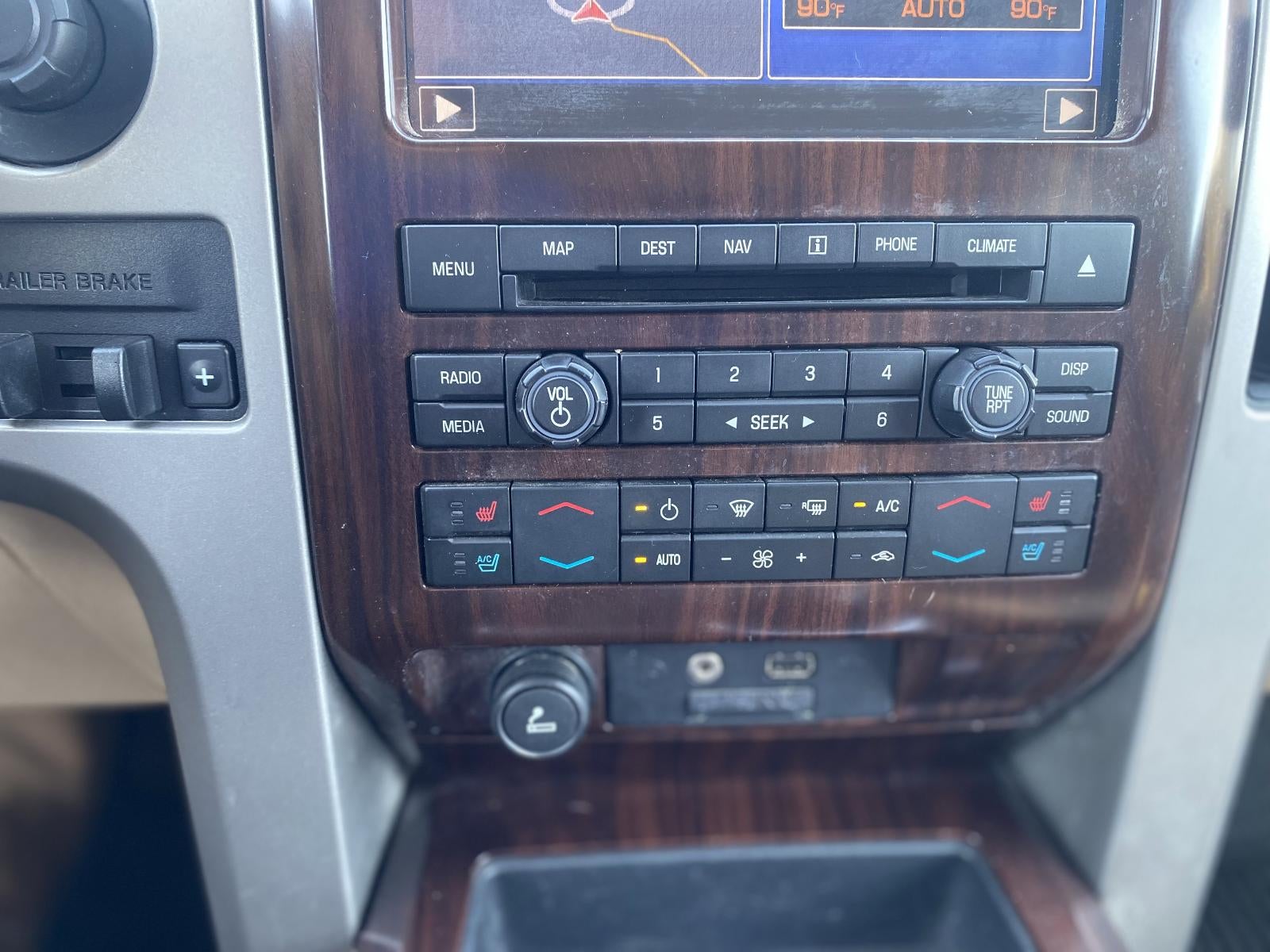 2011 Ford F-150 4WD SuperCrew 5-1/2 Ft Box King Ranch