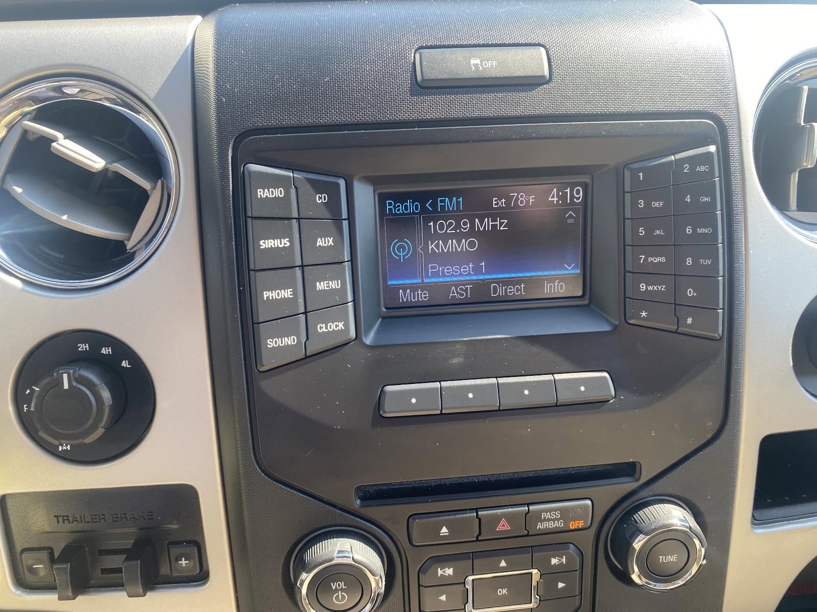 2013 Ford F-150 4WD SuperCrew 5-1/2 Ft Box XLT