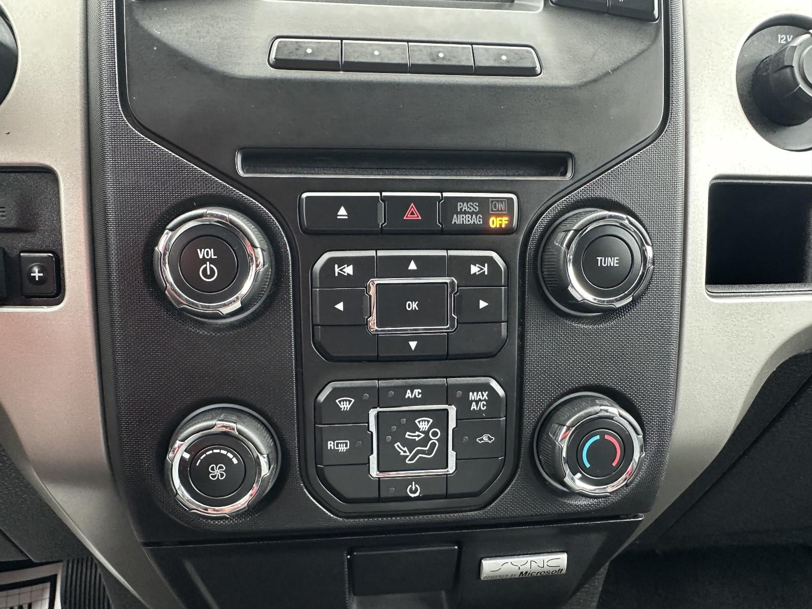 2014 Ford F-150 4WD SuperCrew 5-1/2 Ft Box XLT
