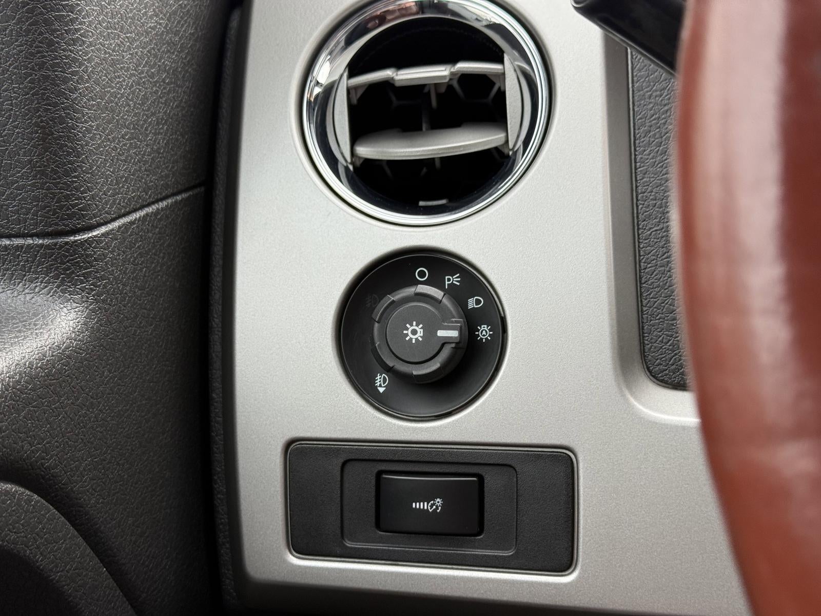 2013 Ford F-150 4WD SuperCrew 5-1/2 Ft Box King Ranch