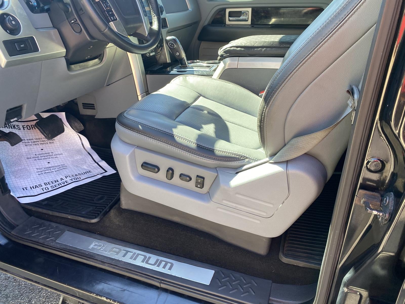 2012 Ford F-150 4WD SuperCrew 5-1/2 Ft Box Platinum