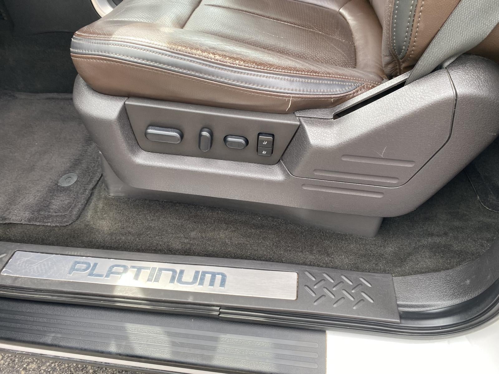 2010 Ford F-150 4WD SuperCrew 5-1/2 Ft Box Platinum