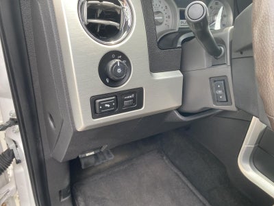 2010 Ford F-150 4WD SuperCrew 5-1/2 Ft Box Platinum