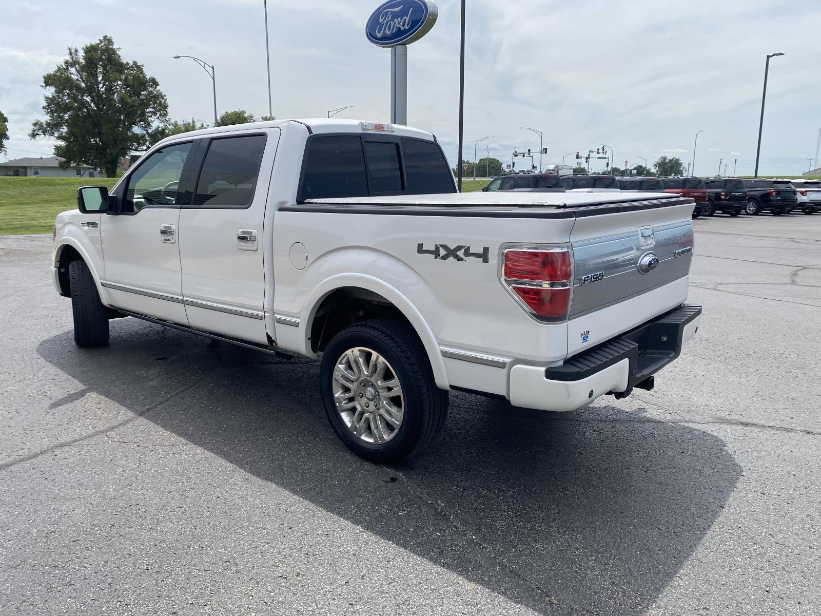 2010 Ford F-150 4WD SuperCrew 5-1/2 Ft Box Platinum
