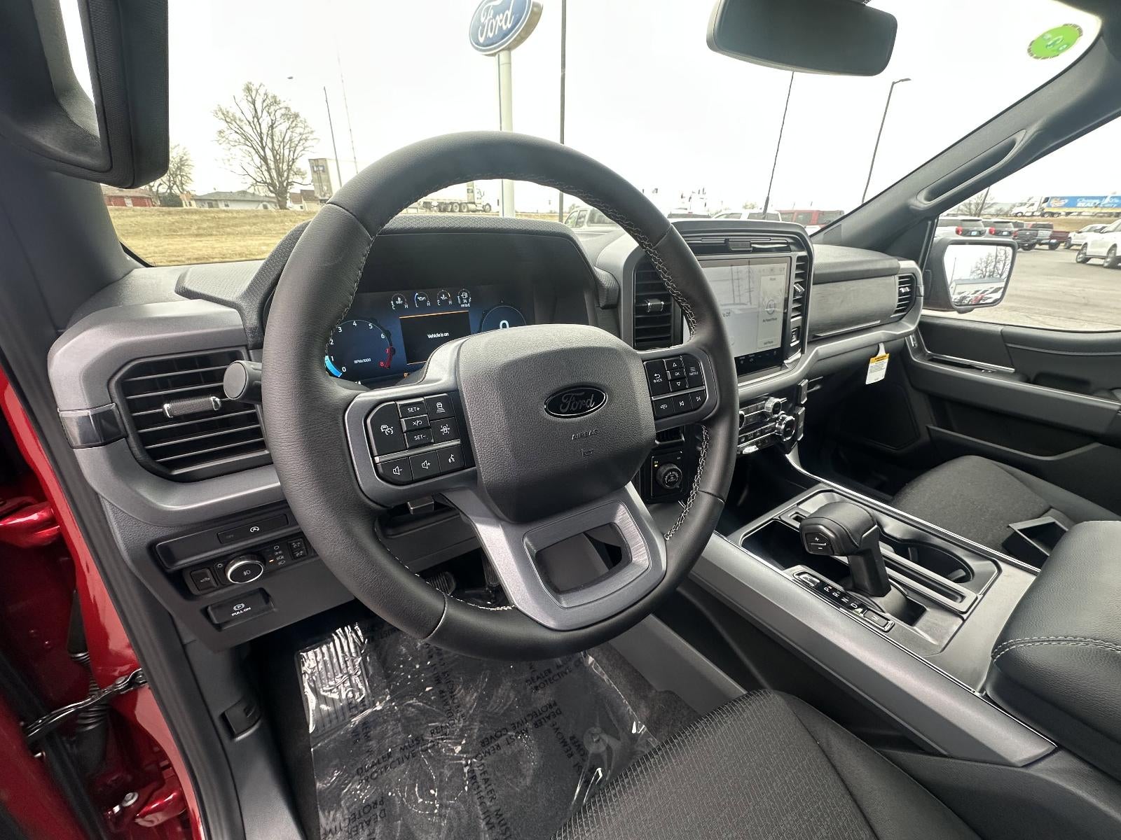 2025 Ford F-150 XLT 4WD SuperCrew 5.5' Box