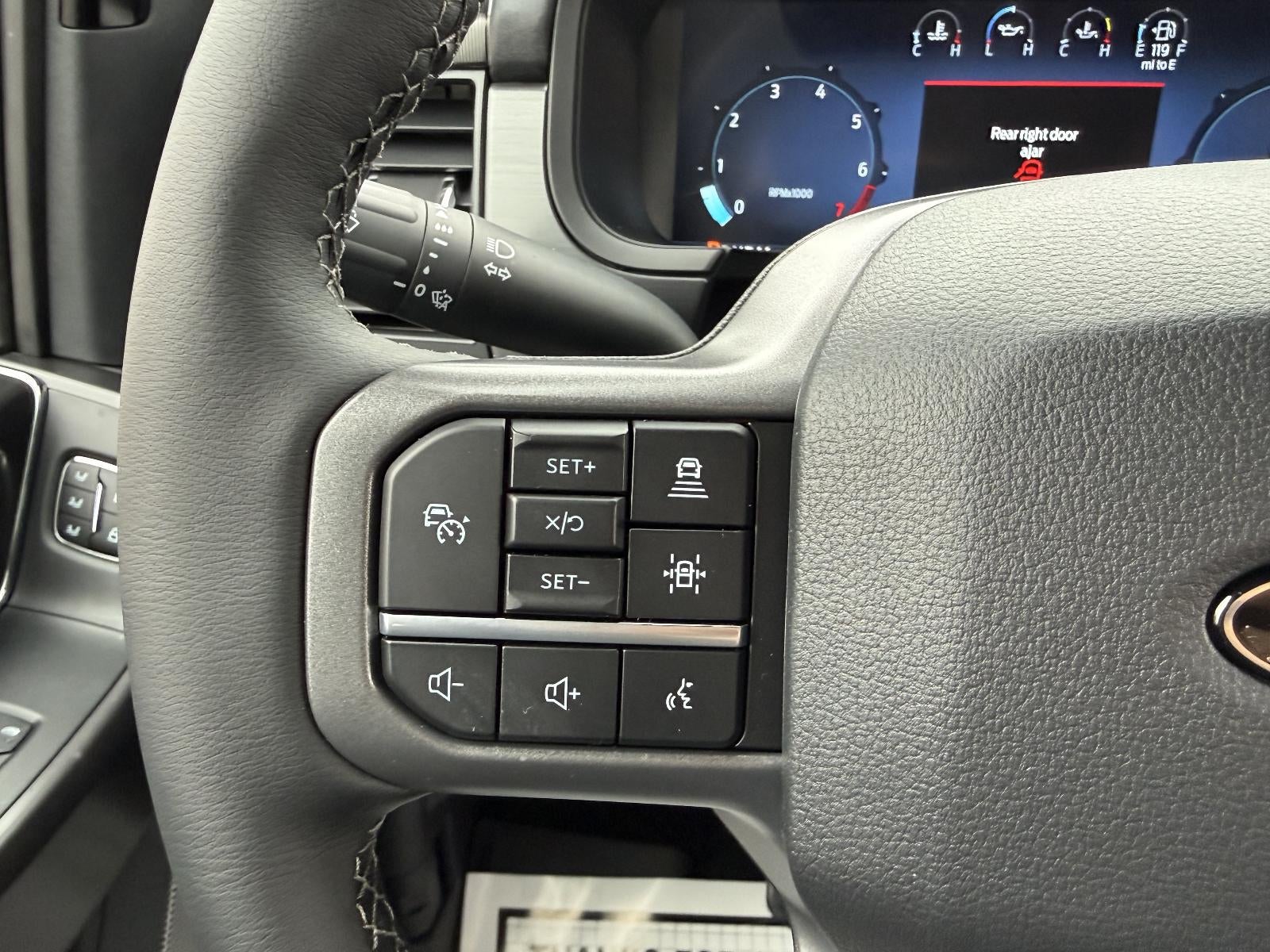 2026 Ford F-150 LARIAT 4WD SuperCrew 5.5' Box