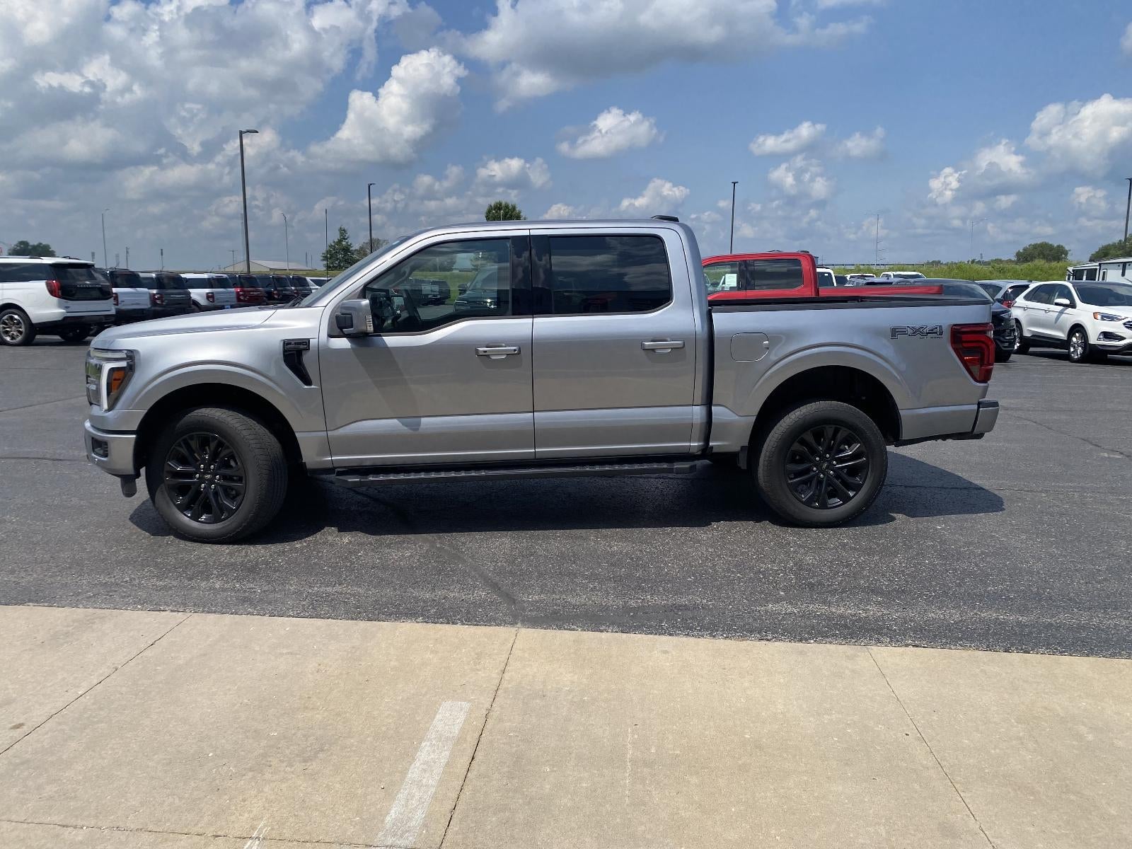 2025 Ford F-150 LARIAT 4WD SuperCrew 5.5' Box