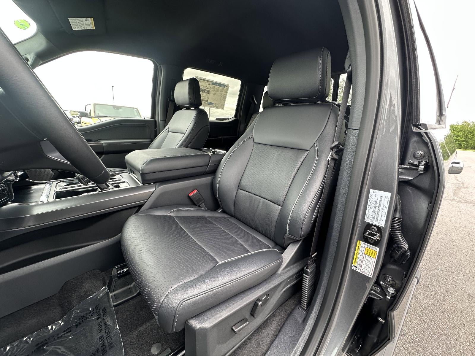 2026 Ford F-150 LARIAT 4WD SuperCrew 5.5' Box