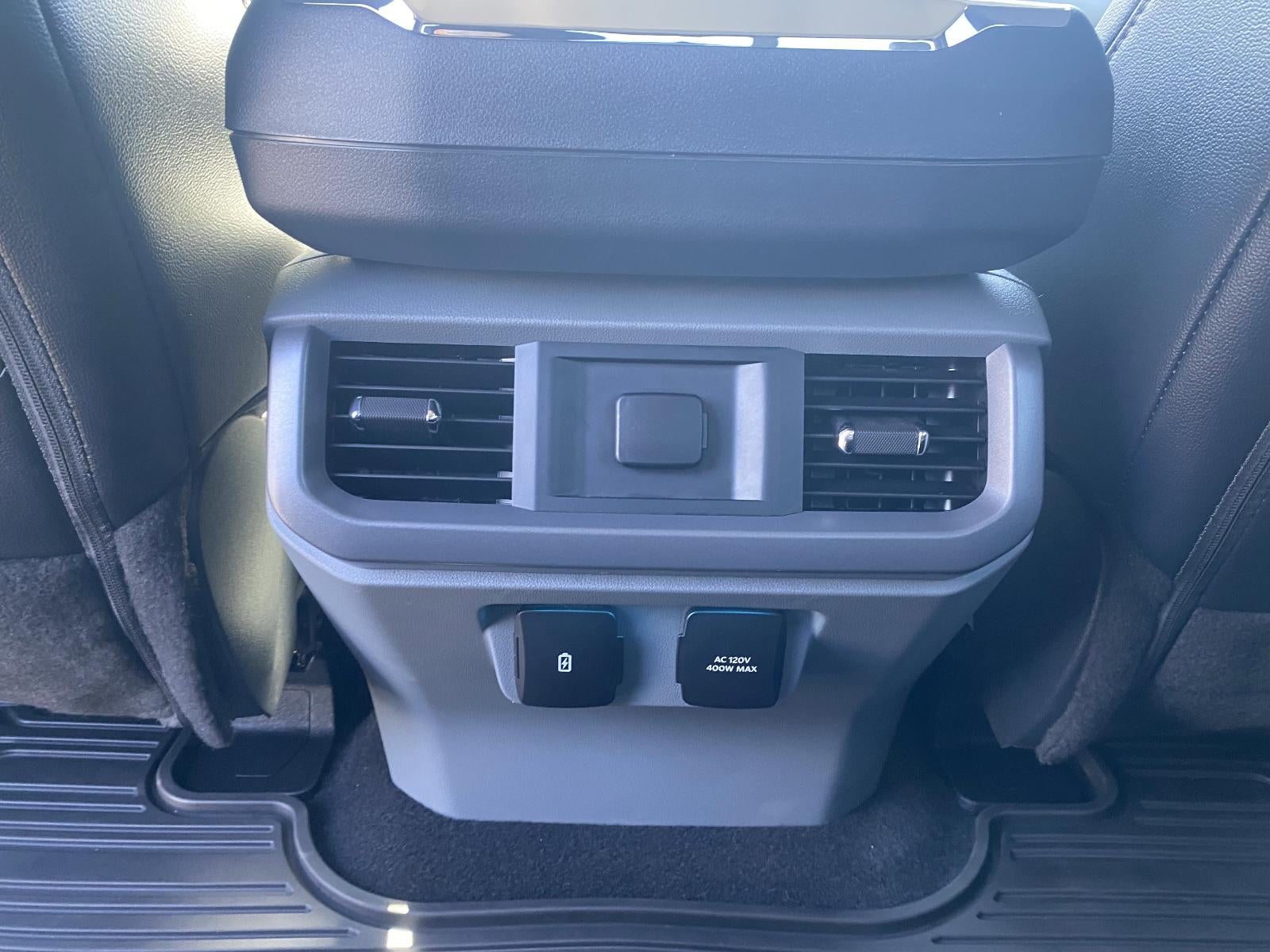 2025 Ford F-150 LARIAT 4WD SuperCrew 5.5' Box