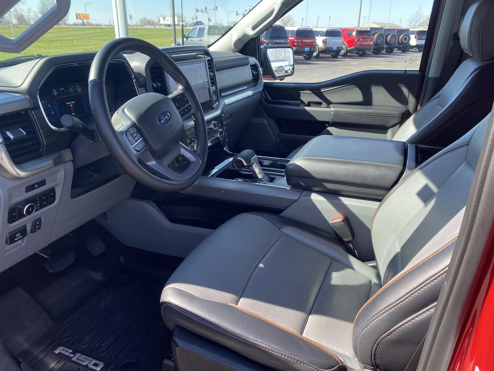 2025 Ford F-150 LARIAT 4WD SuperCrew 5.5' Box