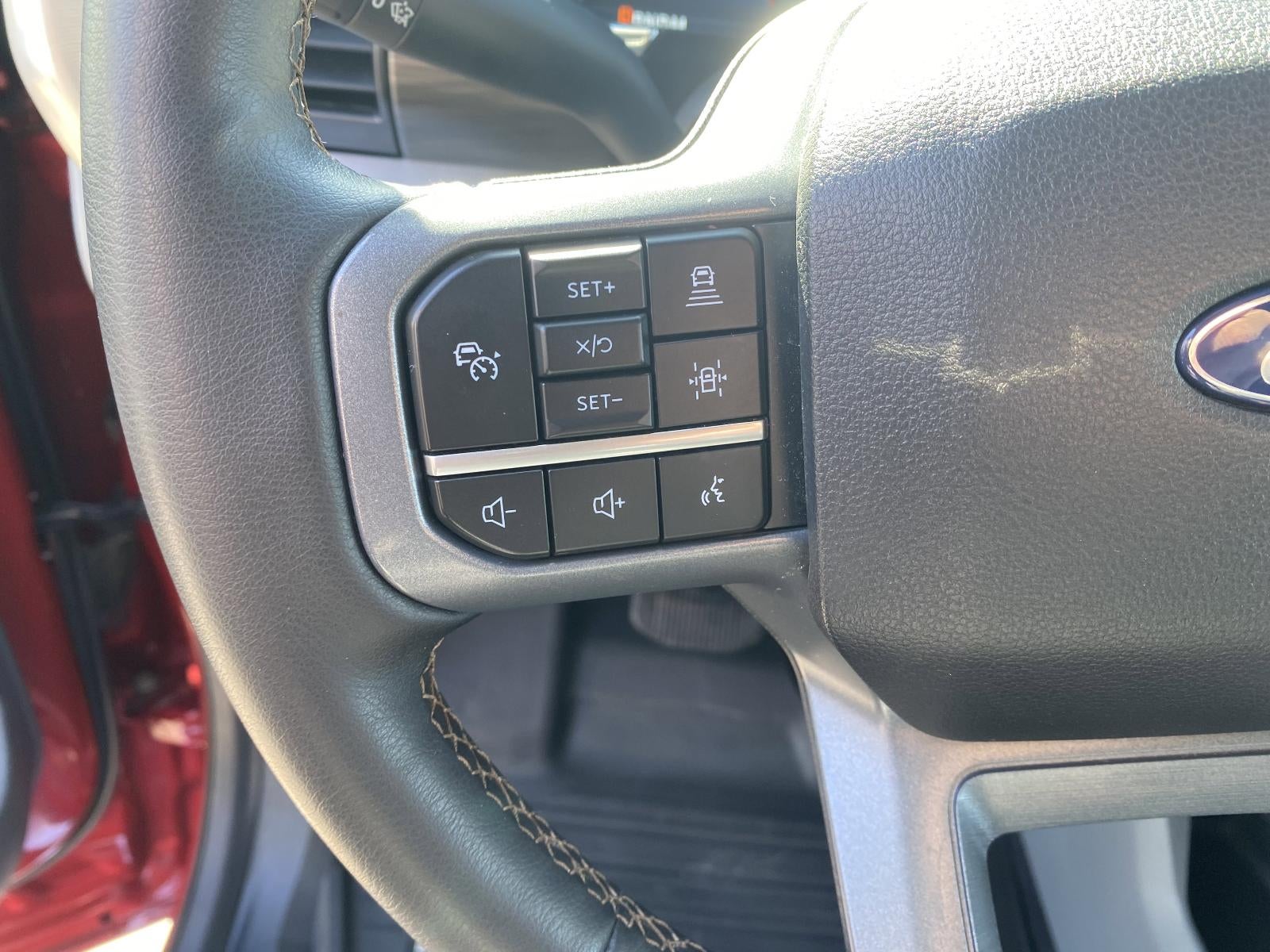 2025 Ford F-150 LARIAT 4WD SuperCrew 5.5' Box