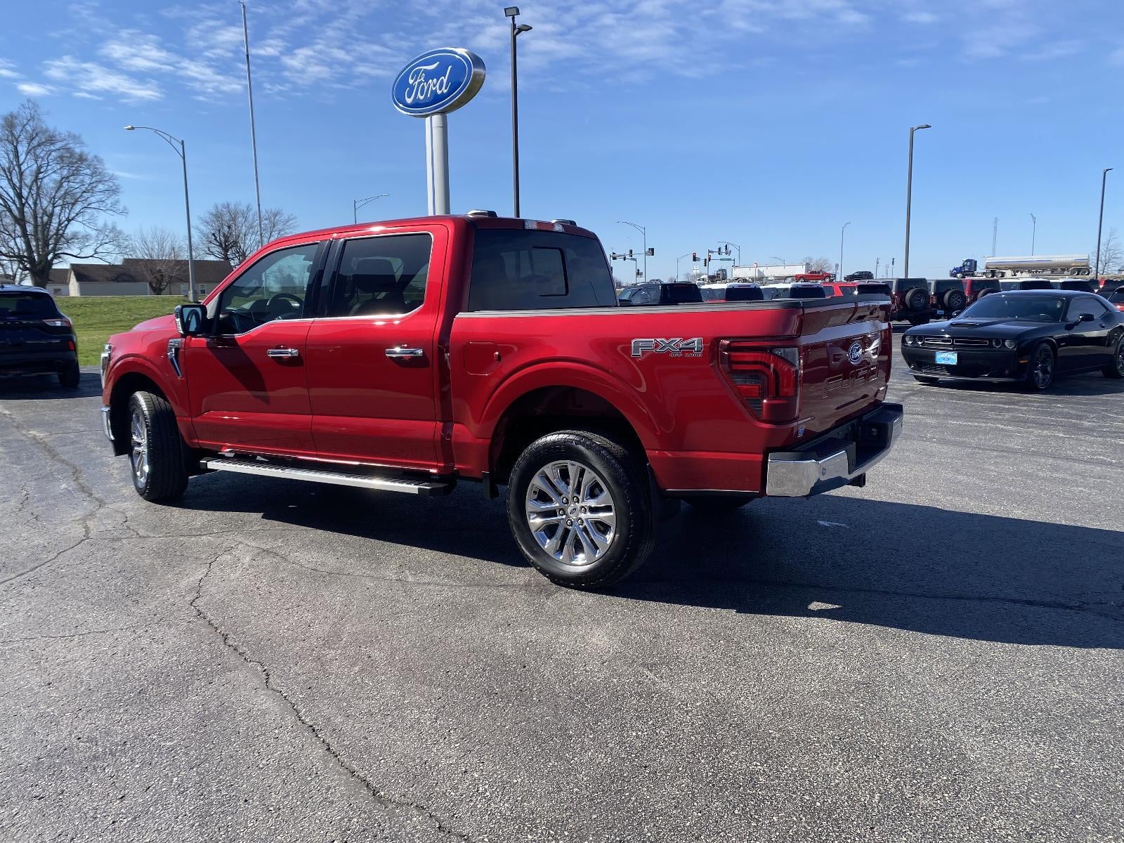 2025 Ford F-150 LARIAT 4WD SuperCrew 5.5' Box
