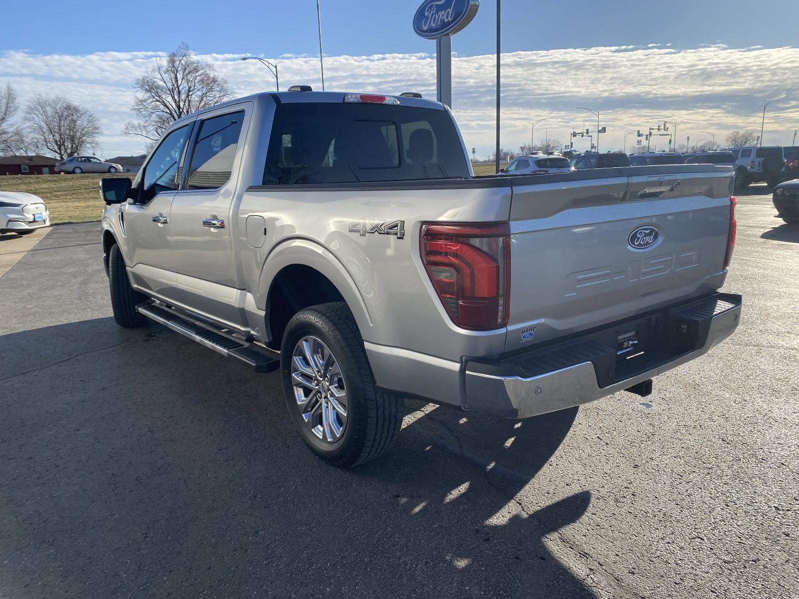 2024 Ford F-150 LARIAT 4WD SuperCrew 5.5' Box