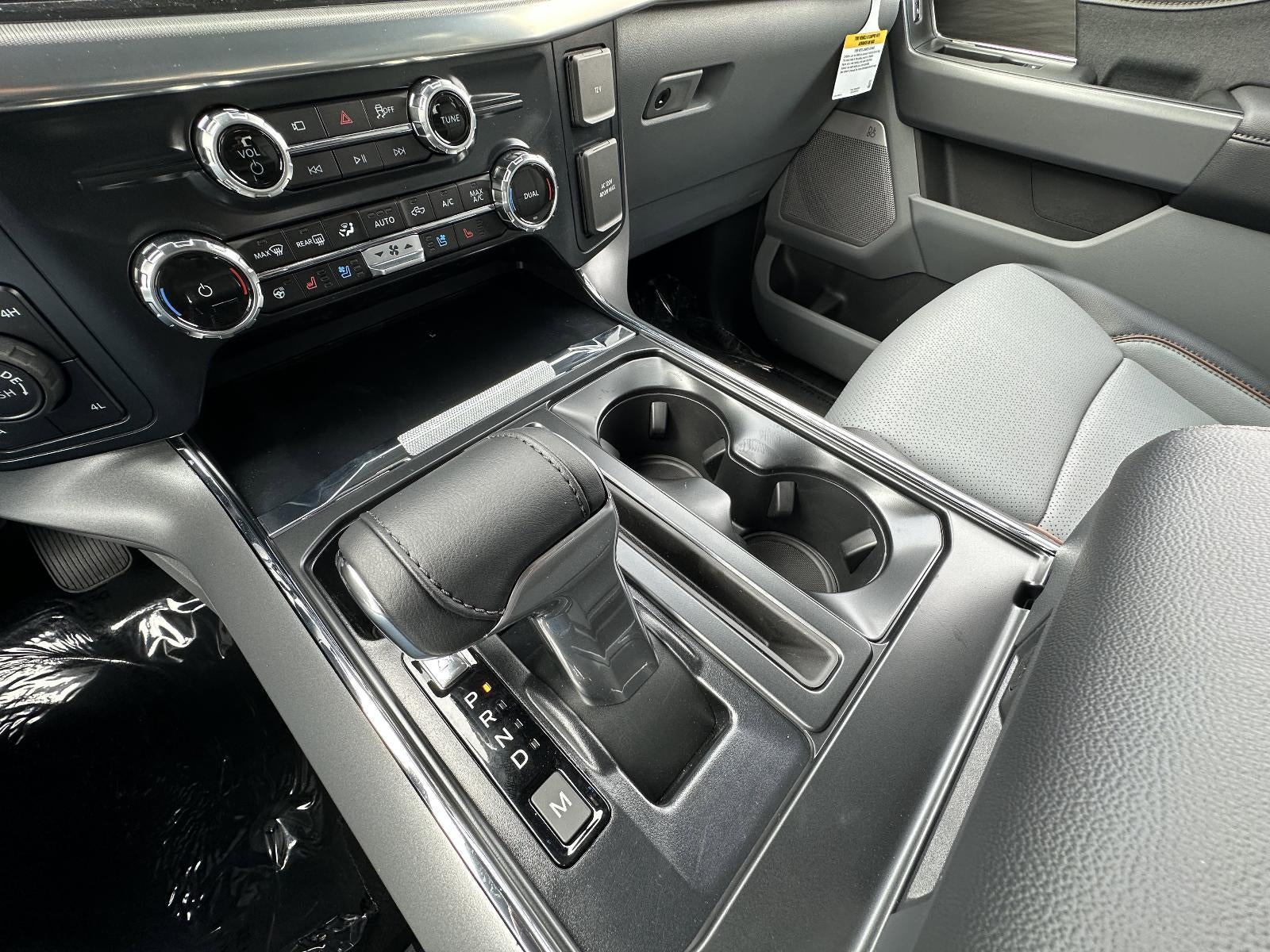 2026 Ford F-150 LARIAT 4WD SuperCrew 5.5' Box