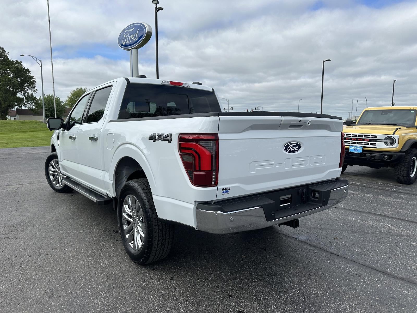 2026 Ford F-150 LARIAT 4WD SuperCrew 5.5' Box