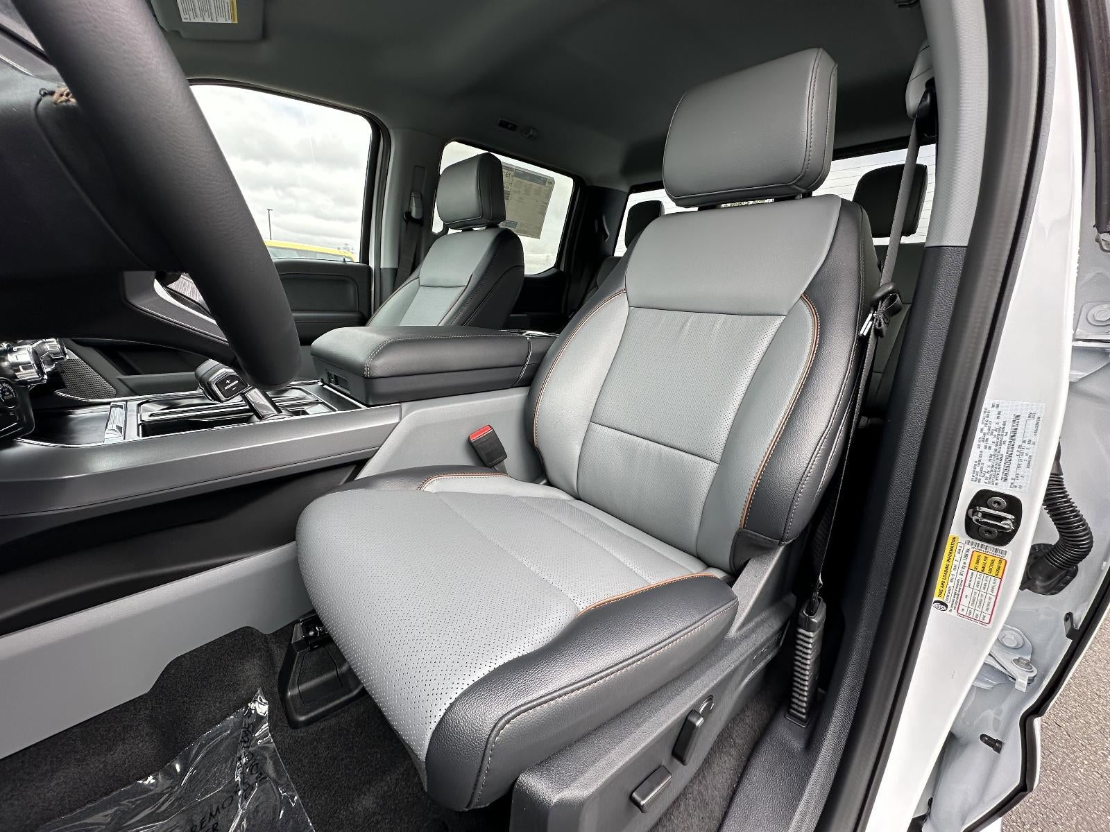 2026 Ford F-150 LARIAT 4WD SuperCrew 5.5' Box