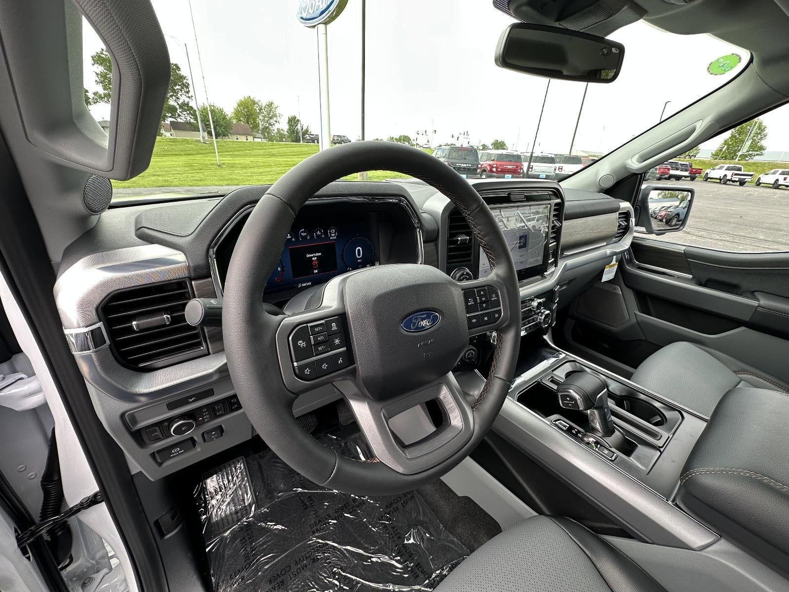 2026 Ford F-150 LARIAT 4WD SuperCrew 5.5' Box