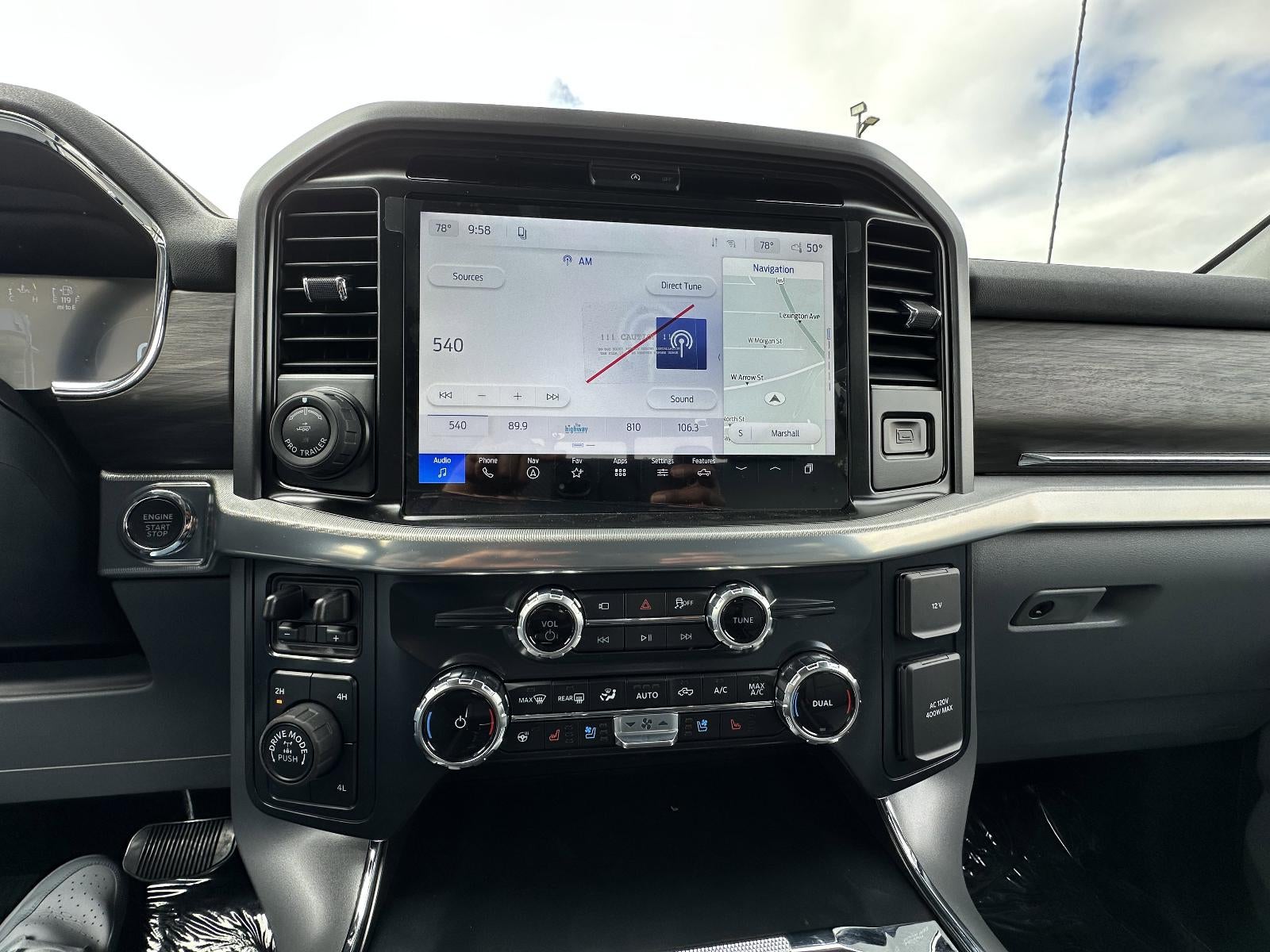 2026 Ford F-150 LARIAT 4WD SuperCrew 5.5' Box