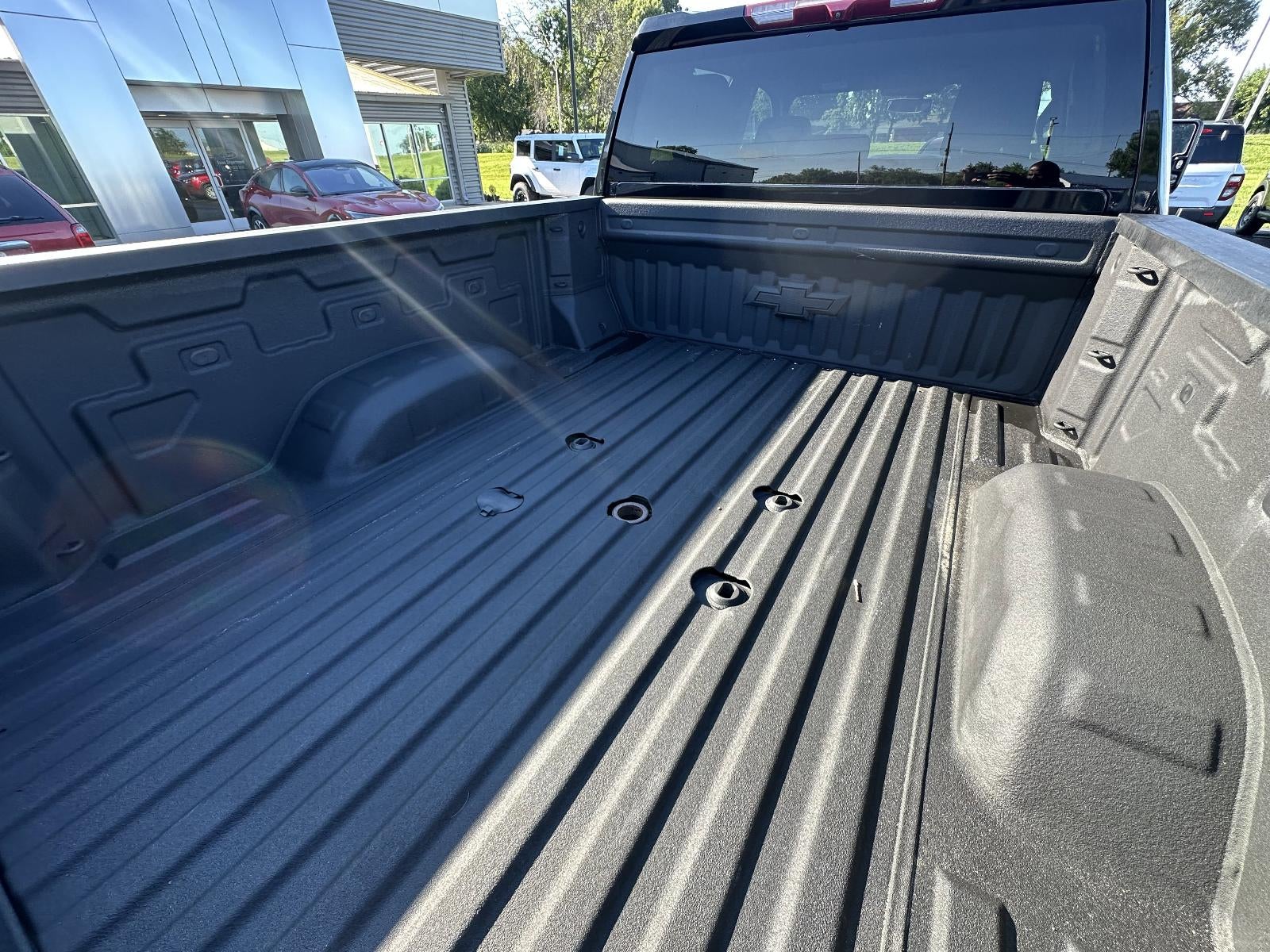 2022 Chevrolet Silverado 2500 HD Crew Cab Standard Box 4-Wheel Drive LTZ