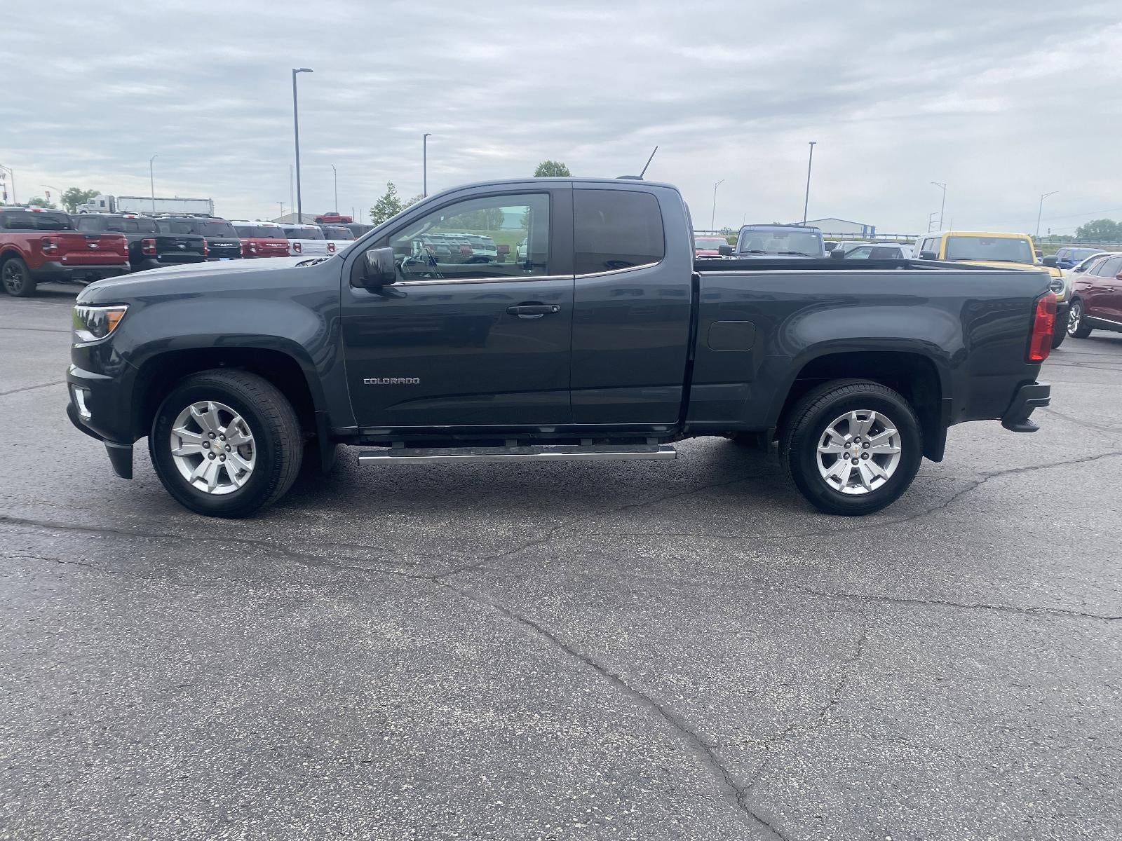 2017 Chevrolet Colorado Extended Cab Long Box 2-Wheel Drive LT