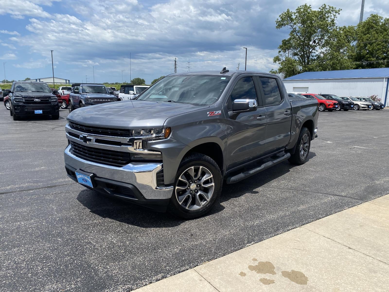 2021 Chevrolet Silverado 1500 Crew Cab Short Box 4-Wheel Drive LT