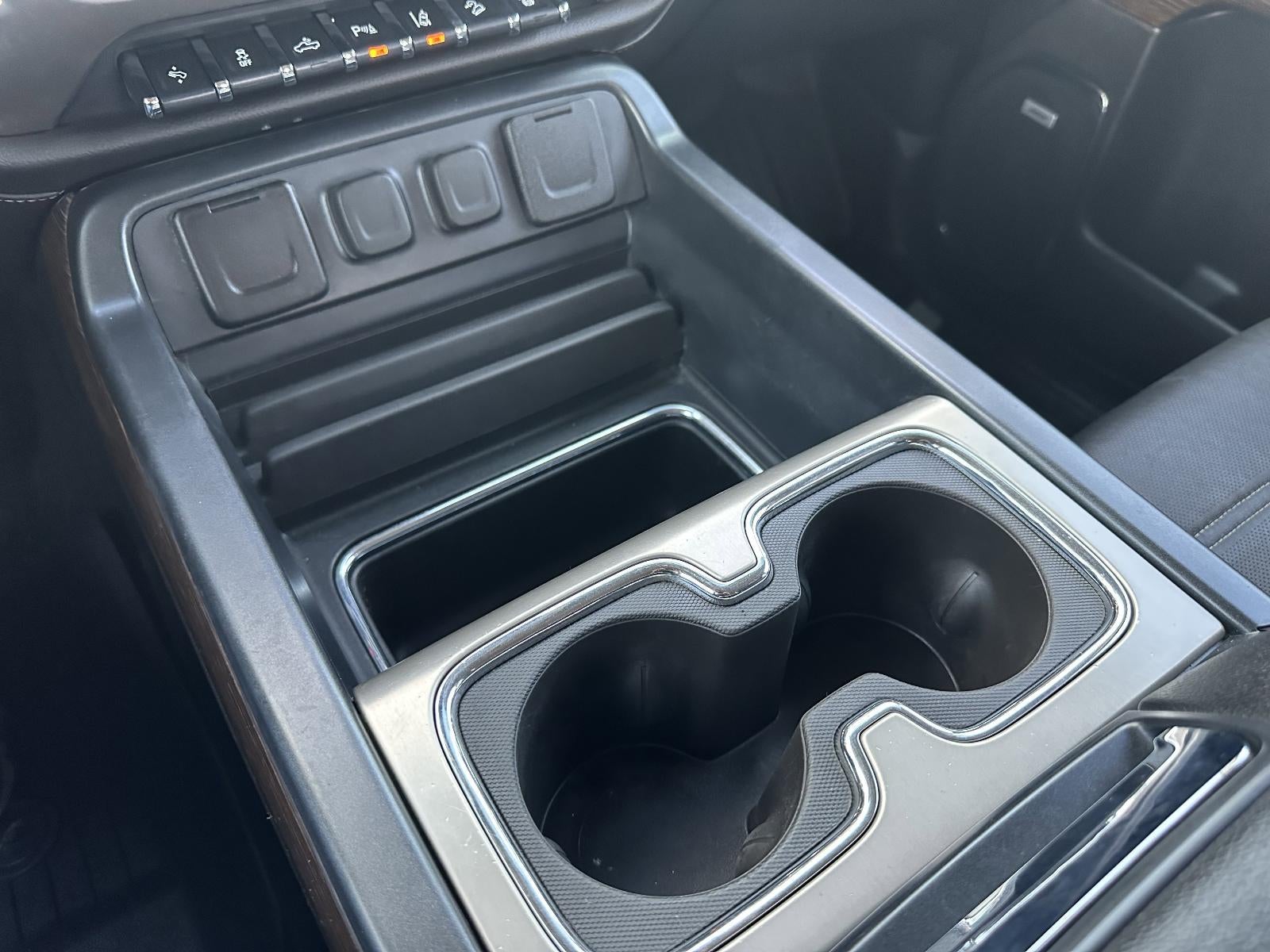 2018 GMC Sierra 2500 HD Crew Cab Standard Box 4-Wheel Drive Denali