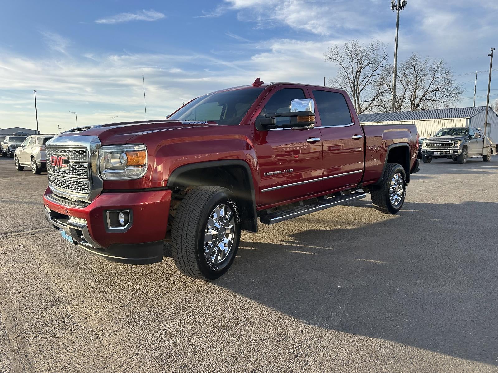 2018 GMC Sierra 2500 HD Crew Cab Standard Box 4-Wheel Drive Denali