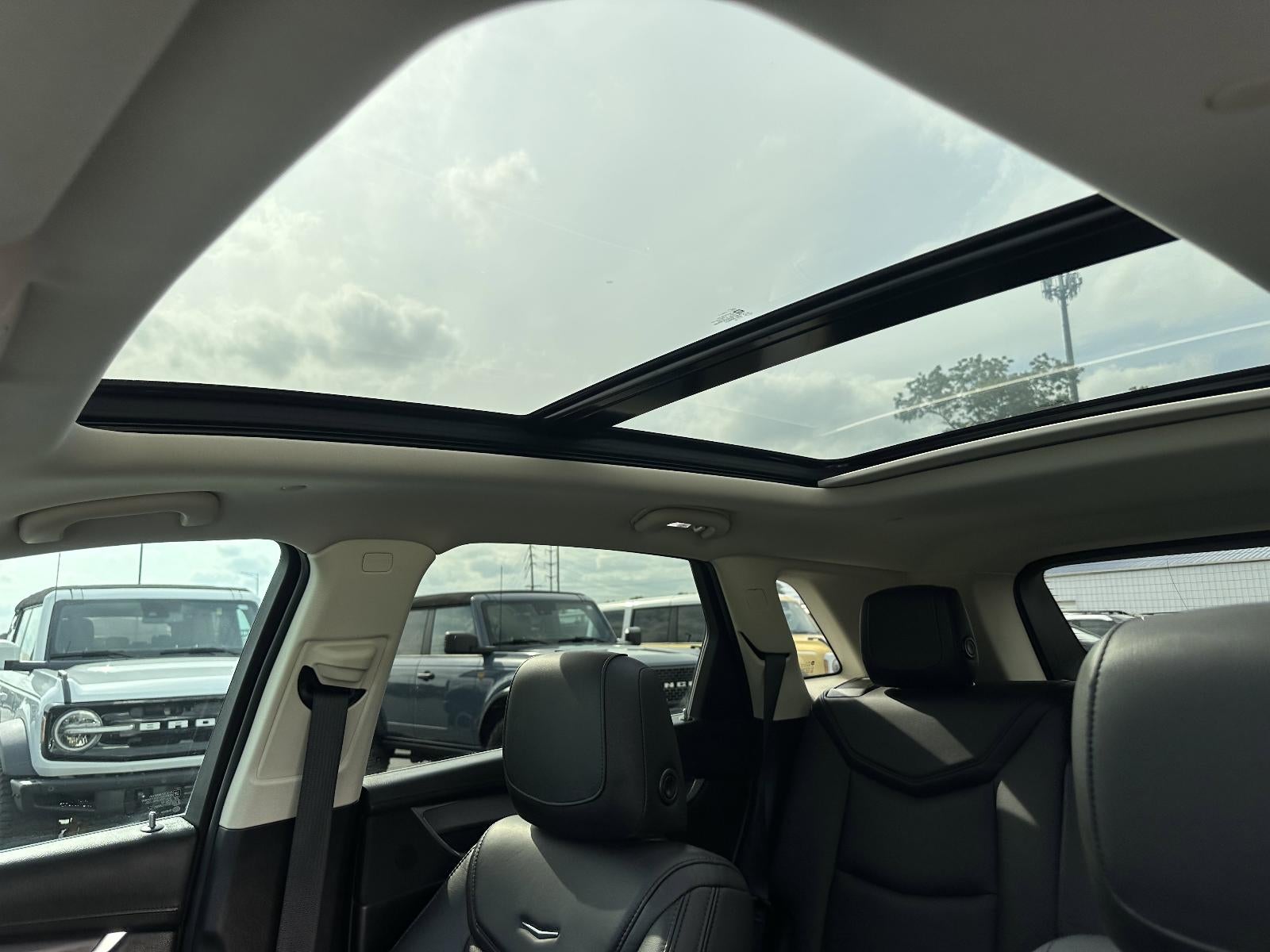 2017 Cadillac XT5 AWD 4dr Premium Luxury
