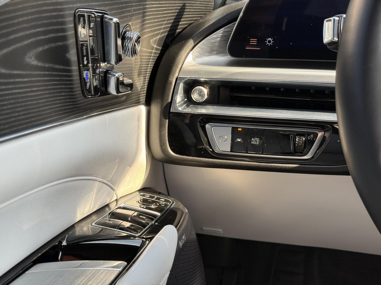 2024 Cadillac LYRIQ 4dr Sport w/1SJ